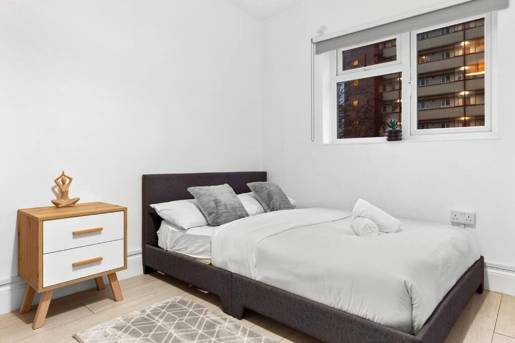 Holiday Home Near Kings Cross Sleep 12 Sp7 London Exterior foto