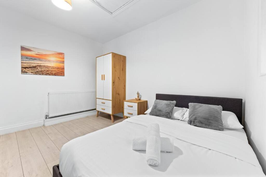 Holiday Home Near Kings Cross Sleep 12 Sp7 London Exterior foto
