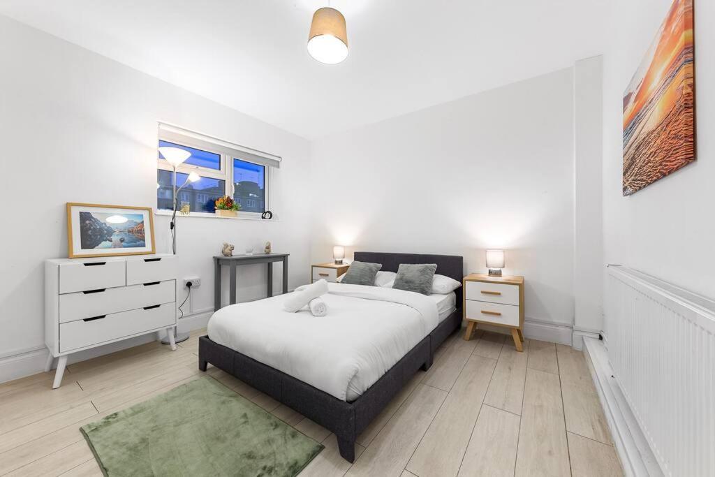 Holiday Home Near Kings Cross Sleep 12 Sp7 London Exterior foto